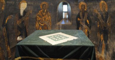 Стенописи в параклис „Св. Симеон Стълпник и Св. Трифон“ в град Асеновград