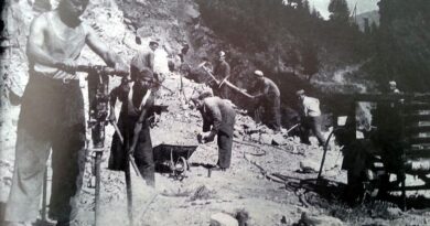 Строеж на пътя Асеновград – Чепеларе (галерия архивни фотографии)