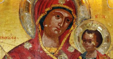 Икона „Света Богородица – Умиление“ (Елеуса) в асеновградския храм „Благовещение Богородично“