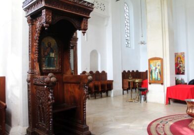 Интериор и благоукраса на Храм-паметник „Св. Св. Кирил и Методий“ в Стария Преслав