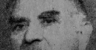 Никола Колев (1924–2005 г.) – един от водещите български преводачи от френски език, родом от асеновградското село Тополово